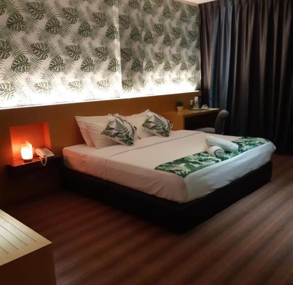 اتاق استاندارد با تخت بزرگ, Grandeur Hotel And Spa