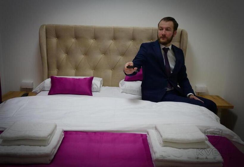 اتاق لوکس, Motel Kvele