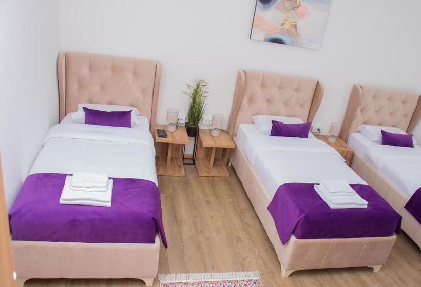 اتاق سوپریور سه تخته, Motel Kvele