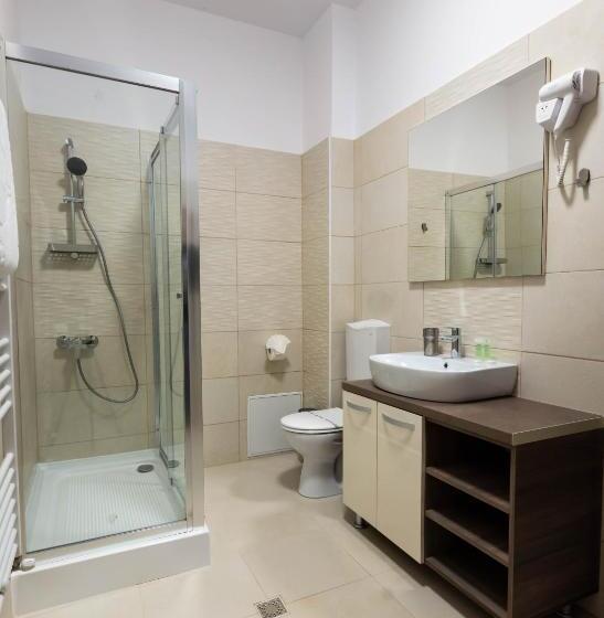 اتاق استاندارد, Resita Residence