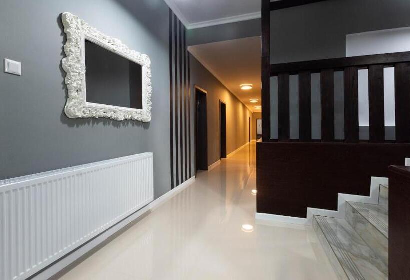 اتاق استاندارد, Resita Residence