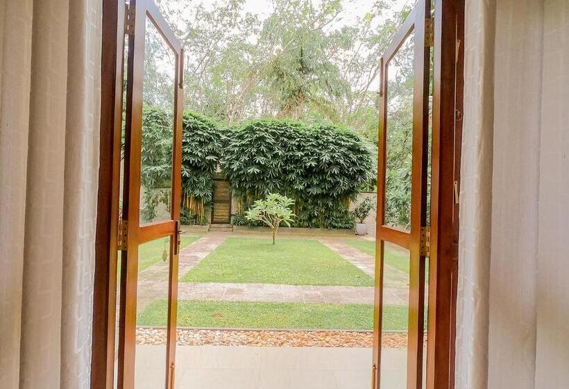 Одноместный Номер Вид на Сад, Terrace Garden Ayurveda Resort