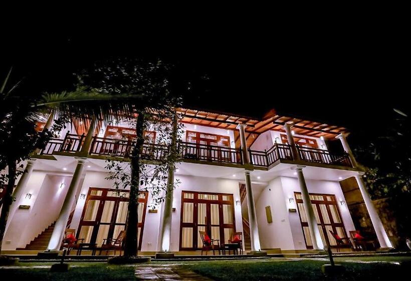 Номер Стандарт Индивидуальный с Балконом, Terrace Garden Ayurveda Resort
