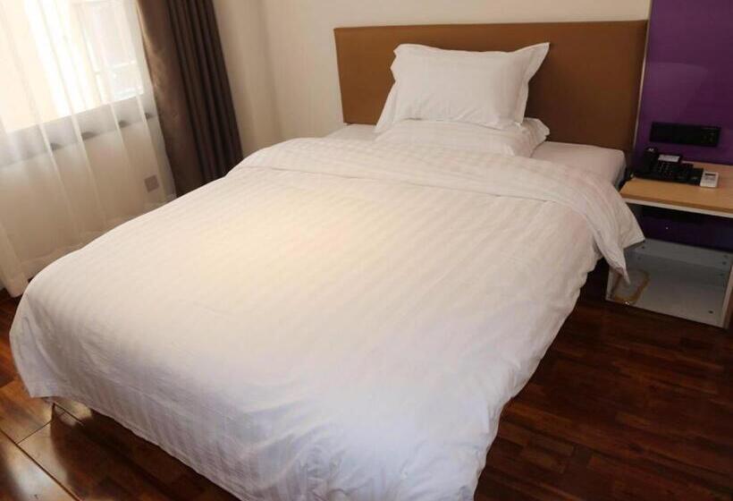 Номер Комфорт, 7days Inn Xianyang Xingping Jincheng Road Branch