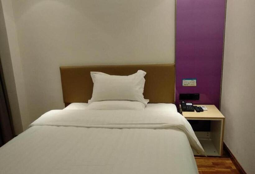 Номер бизнес-класса, 7days Inn Xianyang Xingping Jincheng Road Branch
