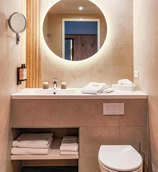 Классический Номер, Mercure Han Sur Lesse