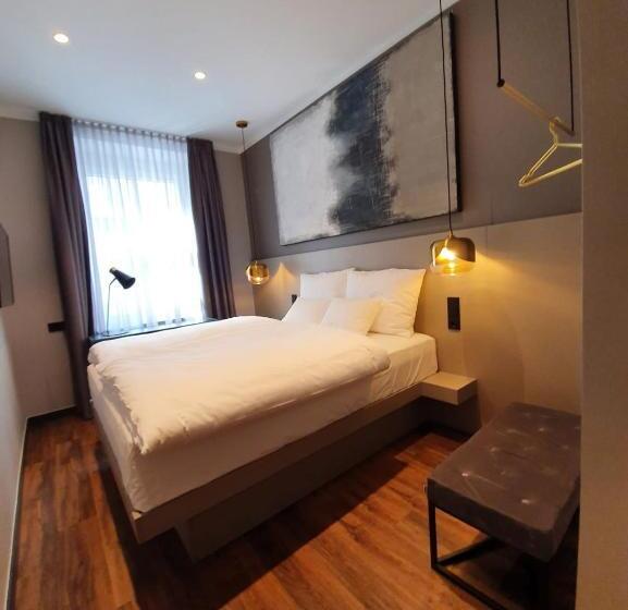 اتاق استاندارد, Munich Rooms