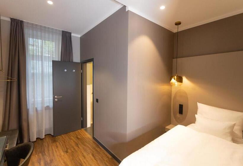 اتاق استاندارد یک نفره, Munich Rooms
