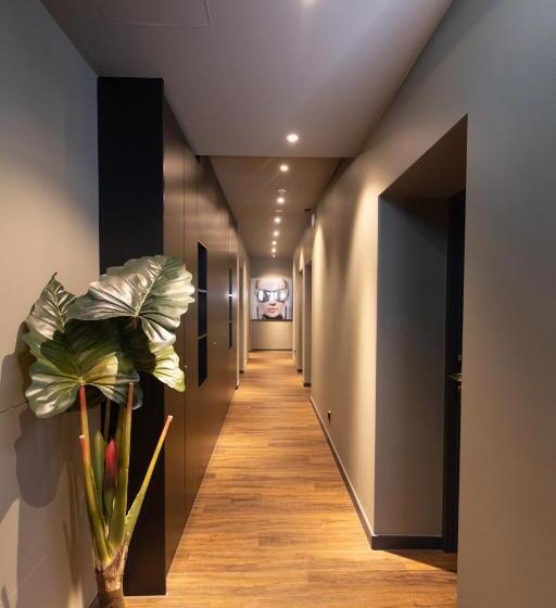 اتاق استاندارد, Munich Rooms
