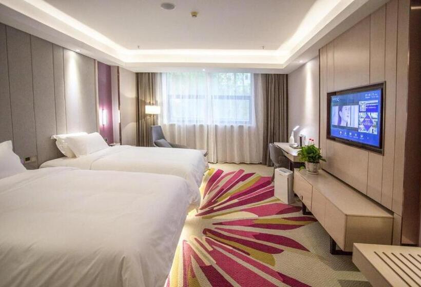 Номер Deluxe, Lavande Hotel Changji Changning Road