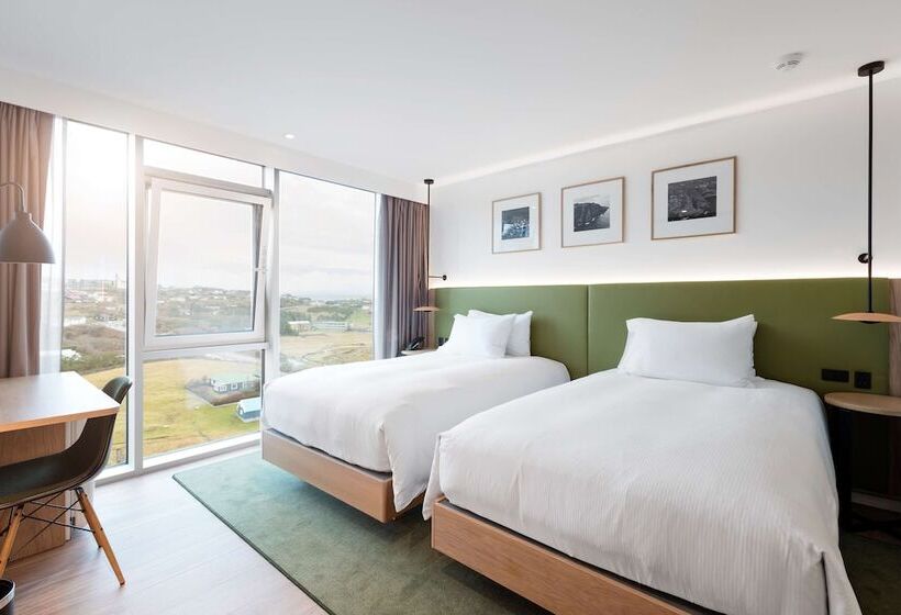 اتاق خانوادگی تودرتو, Hilton Garden Inn Faroe Islands