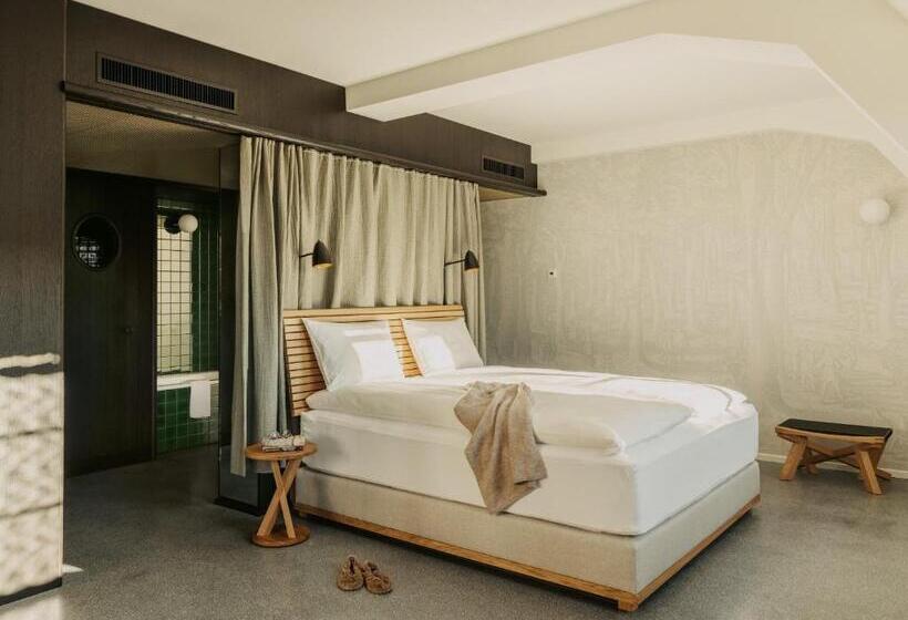 Люкс с Террасой, Boutique & Design Hotel Volkshaus Basel