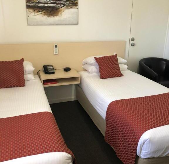 스탠다드 룸, Adelaide Airport Motel