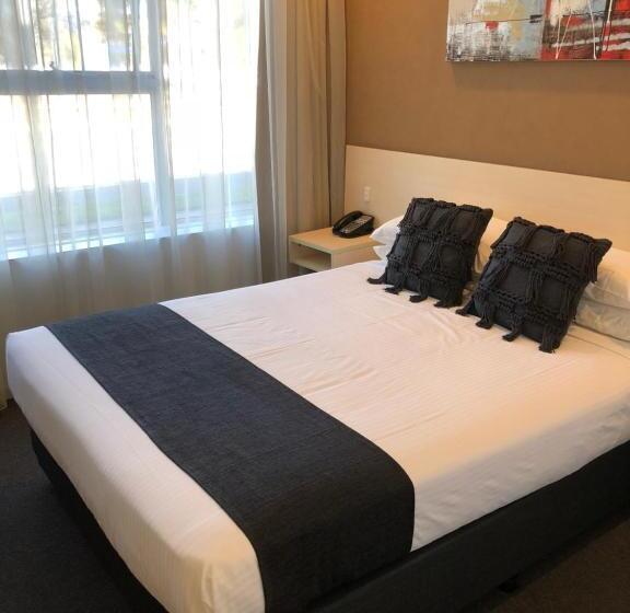 디럭스 룸, Adelaide Airport Motel
