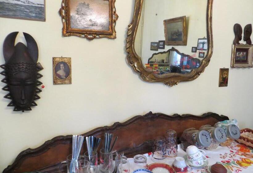 اتاق استاندارد سه نفره, Villa Elisabetta