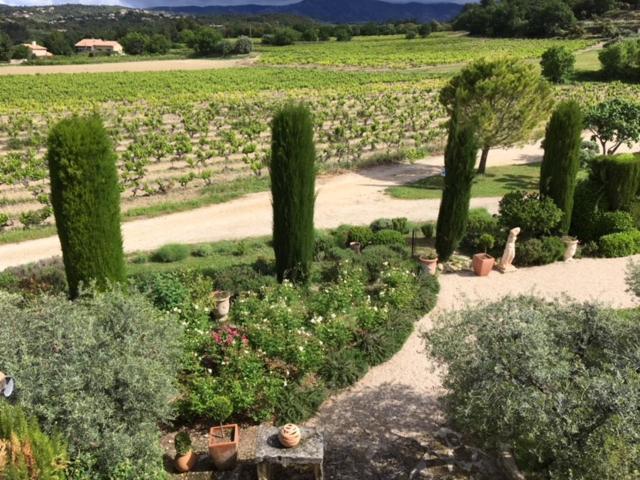 Номер Стандарт Вид на Сад, Domaine La Condamine Crillon Le Brave