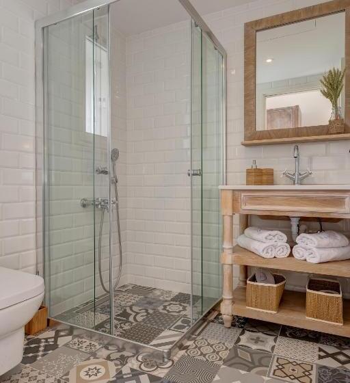 اتاق استاندارد با تخت بزرگ, Levin Hotel Alacati
