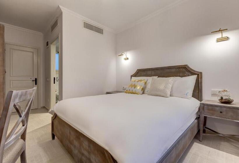 اتاق لوکس, Levin Hotel Alacati