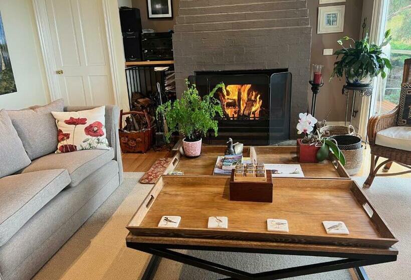 带海景的复工套房, Llarrinda Bed & Breakfast