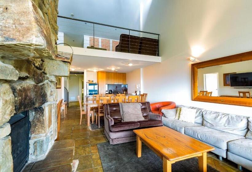 침실 4개 아파트, Alpine Woodsmoke Apartments