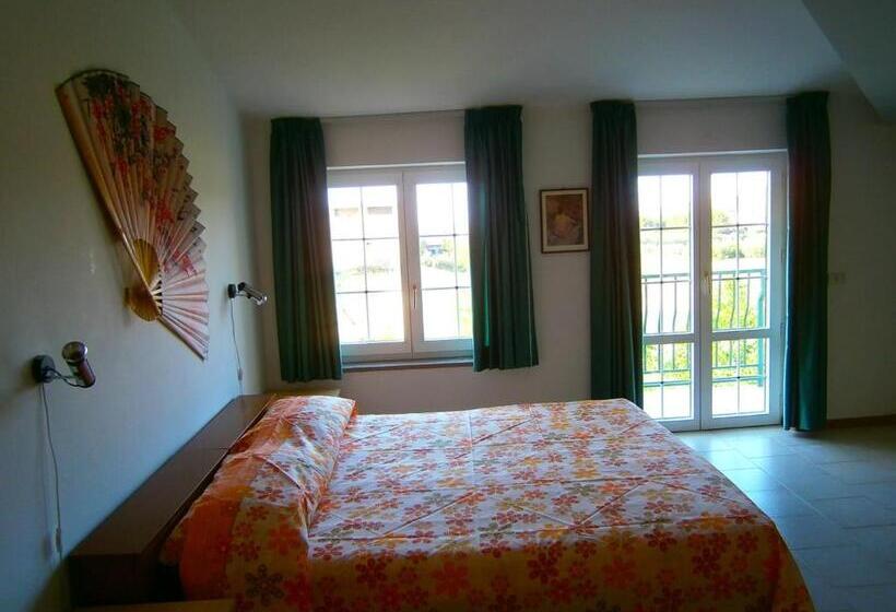 Номер Basic, Bed And Breakfast L' Aranciera