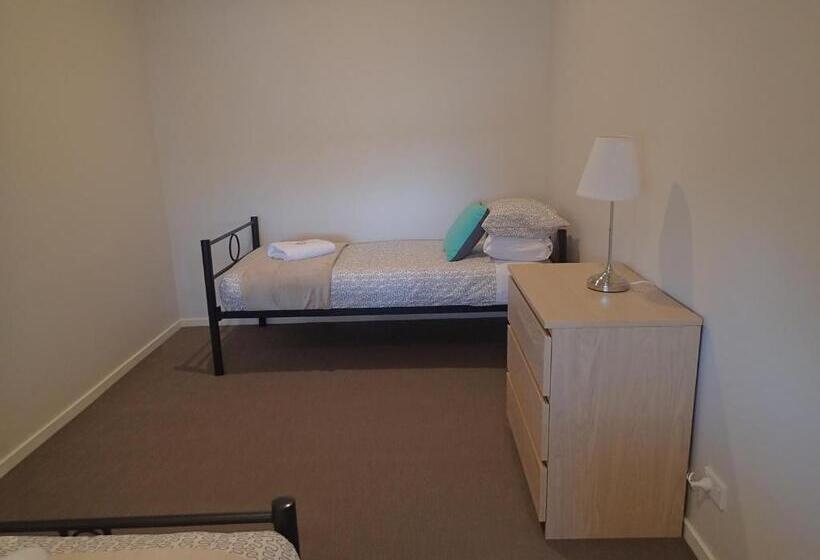 Апартаменты 2 Спальни, Dungowan Holiday Accommodation