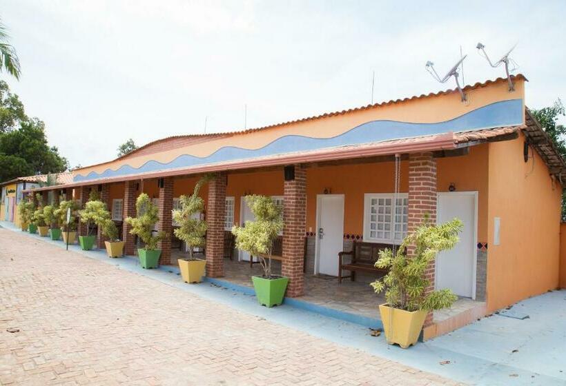 스위트, Parque Do Avestruz Eco Resort