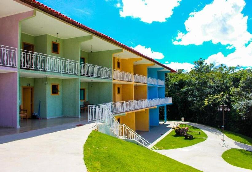 스위트, Parque Do Avestruz Eco Resort