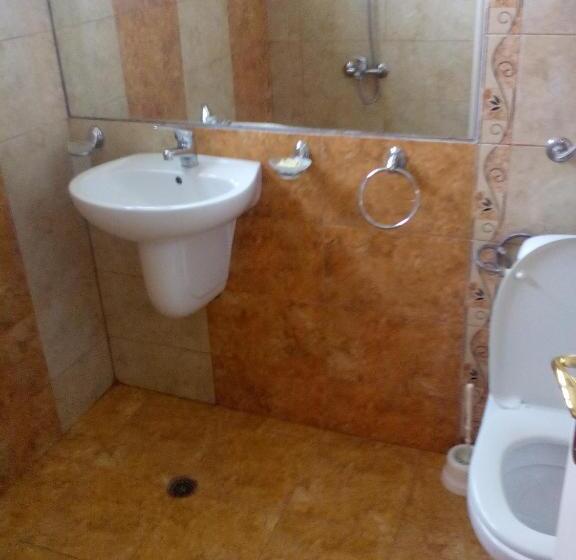 带阳台的豪华间, Guest House Hristovi