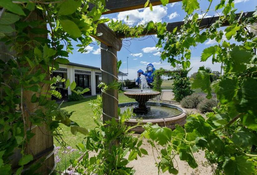 اتاق استاندارد با تخت بزرگ, Stockmans Motel