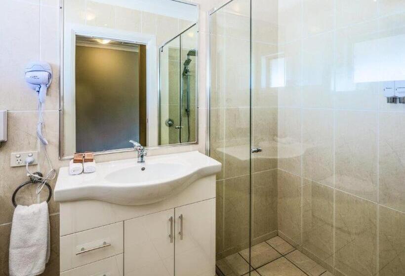 اتاق استاندارد با تخت بزرگ, Stockmans Motel