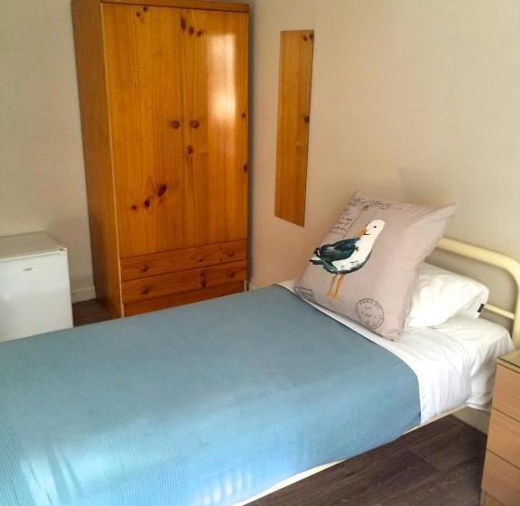 Номер Стандарт Трехместный, Guesthouse 83