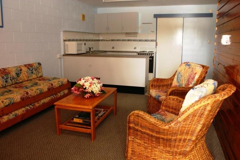 带2个卧室的公寓, Sky View Units Bowen