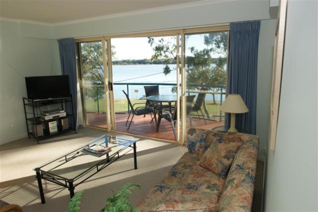 آپارتمان 2 خوابه, The Esplanade Riverview Holiday Apartments