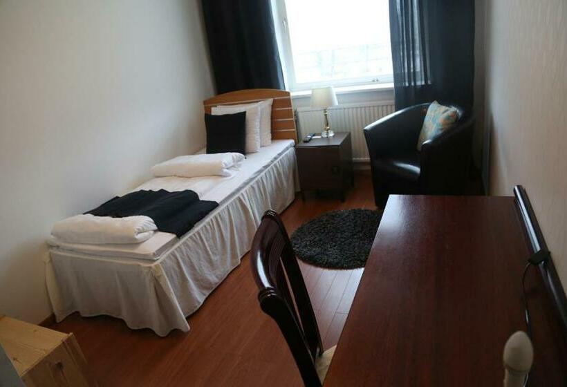 Номер Стандарт Индивидуальный, Vingåker Hotell