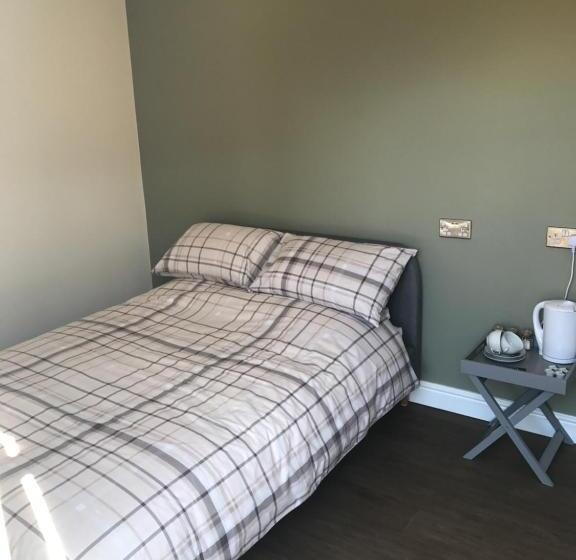 Номер Deluxe, The Half Moon Inn