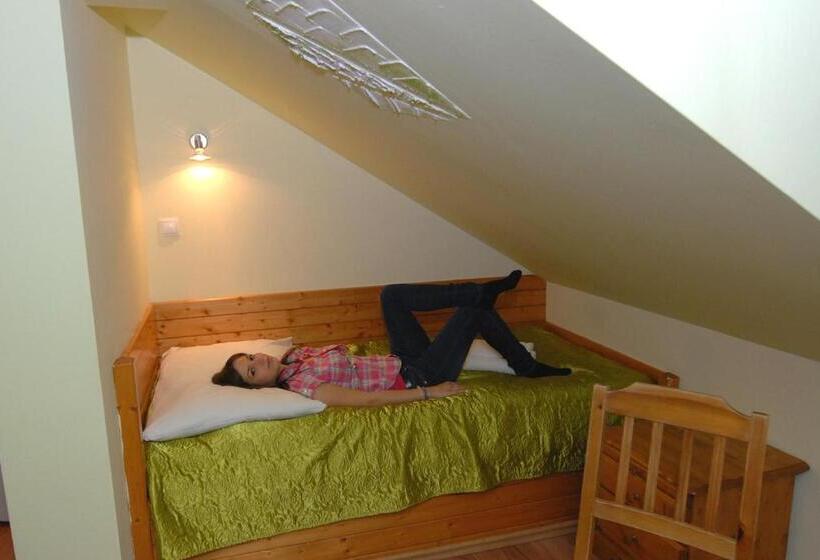 اتاق خانوادگی, Harmónia Hotel Sárvár
