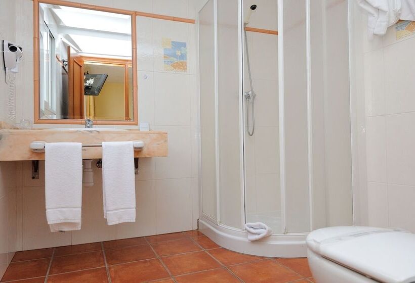 اتاق استاندارد, Hostal Jayma