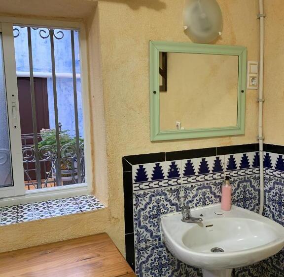Camera Standard Singola Bagno Condiviso, Pensión Lisdos