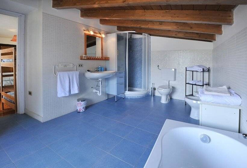 Четырехместный Номер Стандарт, B&b Rocca Di Bajedo