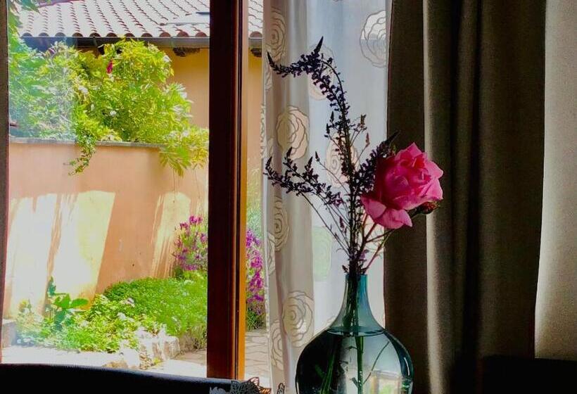 Полулюкс Вид на Сад, B&b A Casa Di Silvia