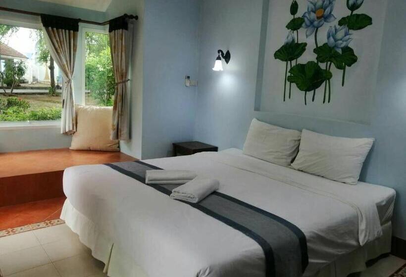 Студия Стандарт, Baanmontra Beach Resort   Bankrut