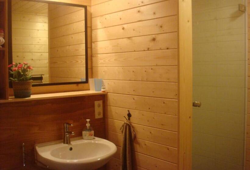 오두막, B&b De Luttikhoeve