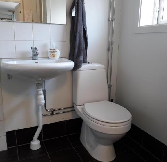 Дом 1 Спальня, älgbergets Bed & Breakfast