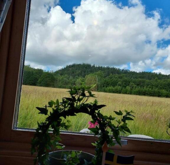 Дом 2 Спальни, älgbergets Bed & Breakfast