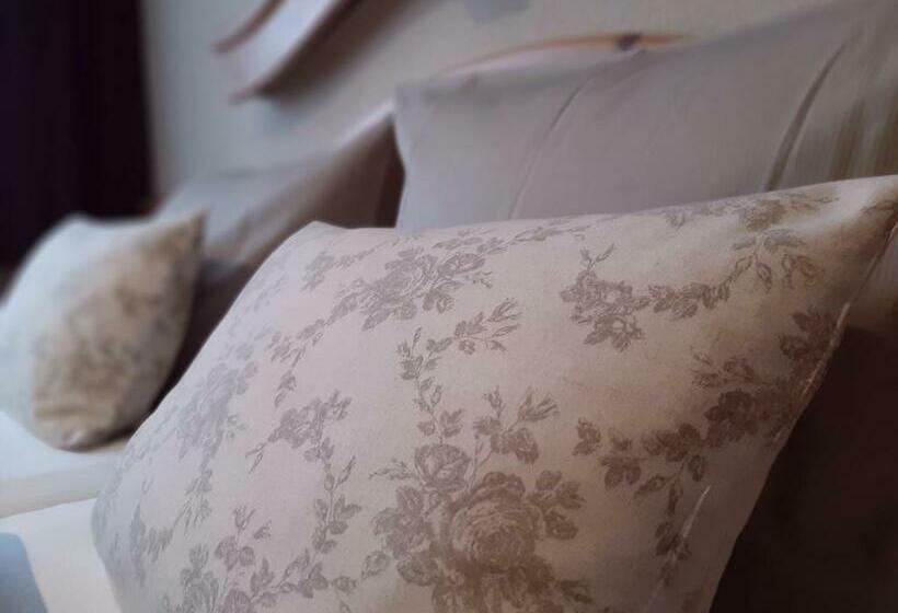 Номер Стандарт Трехместный, Restaurant & Hotel Zur Falkenhöhe