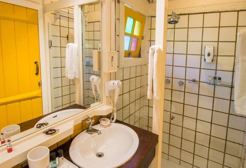 Quarto Estandar, Chez Pitu Praia