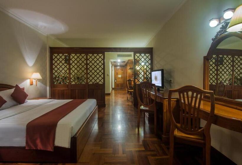 스위트, Khemara Angkor Hotel & Spa