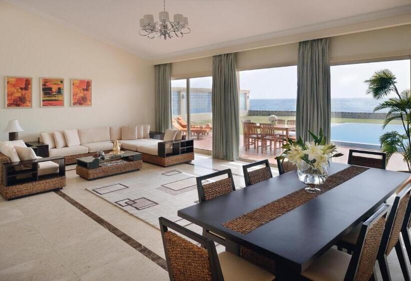 Вилла Deluxe 2 Спальни, Al Nawras Island Resort