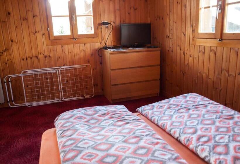 Семейное Студио, Gruppenhaus Im Walliser Alpstyle